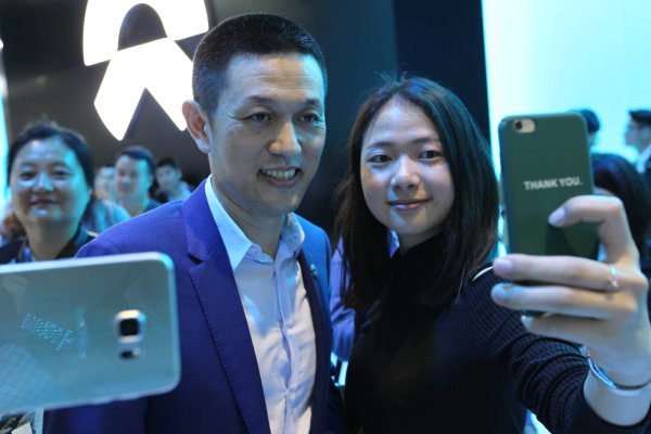 宏益配资 AMD美股盘前跌超3%